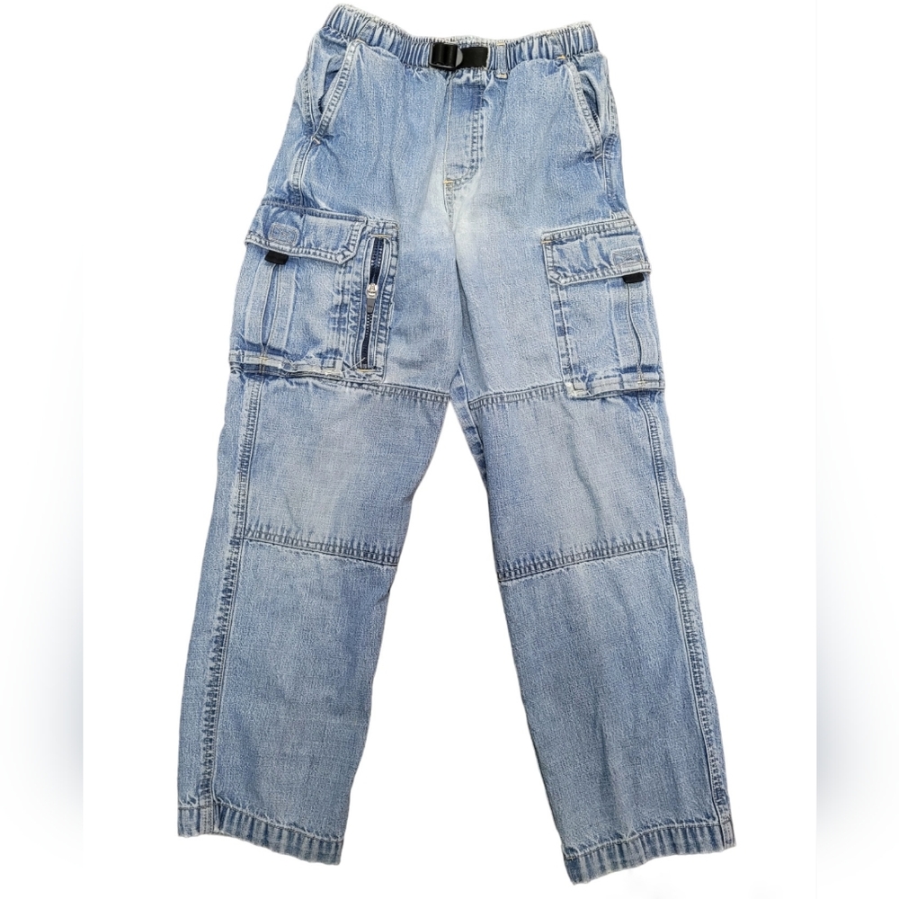 Vintage 1990 to early 2000s Y2K Land's End lighter wash denim cargo jeans